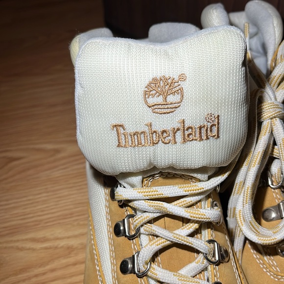 Timberland hiking boots. Size 9 1/2. Tan and beige. - Picture 2 of 9